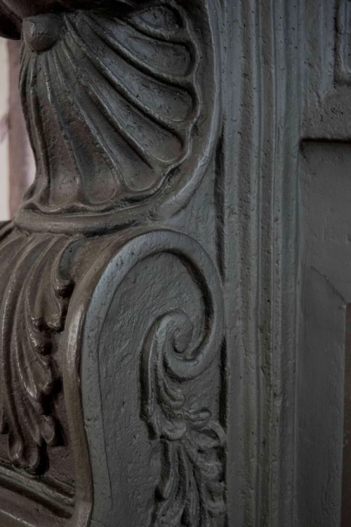 Louis Bio Fireplace - Black 6 Louis Bio Fireplace - Black - Image 4